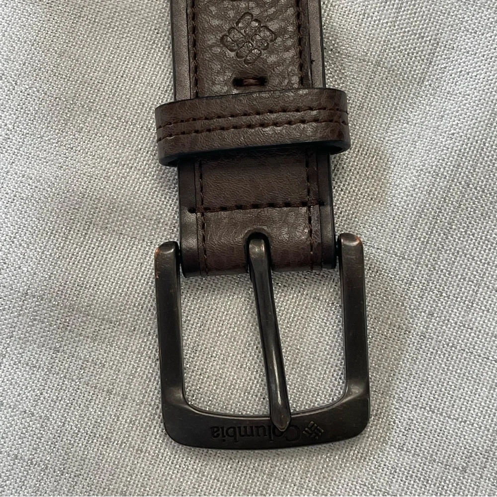 Columbia Men’s Casual Synthetic Leather Comfort Belt Brown Size 34 NWT